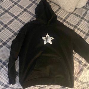 a great hoodie from temu in great shape comfy and warm